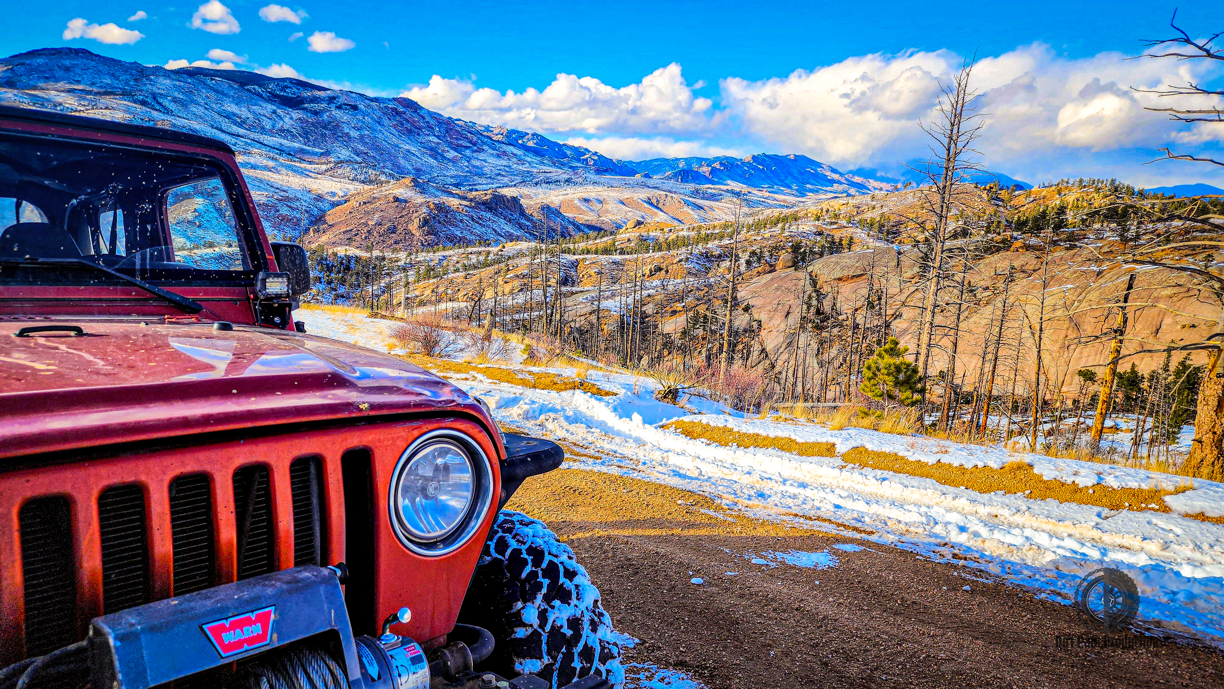 Jeep trail photography with dramatic mountain backdrop